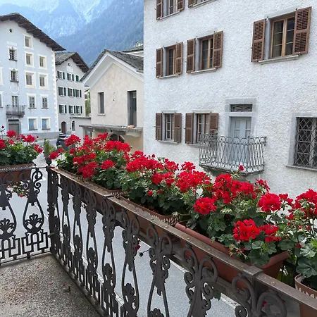 Hotel Corona 3* Vicosoprano